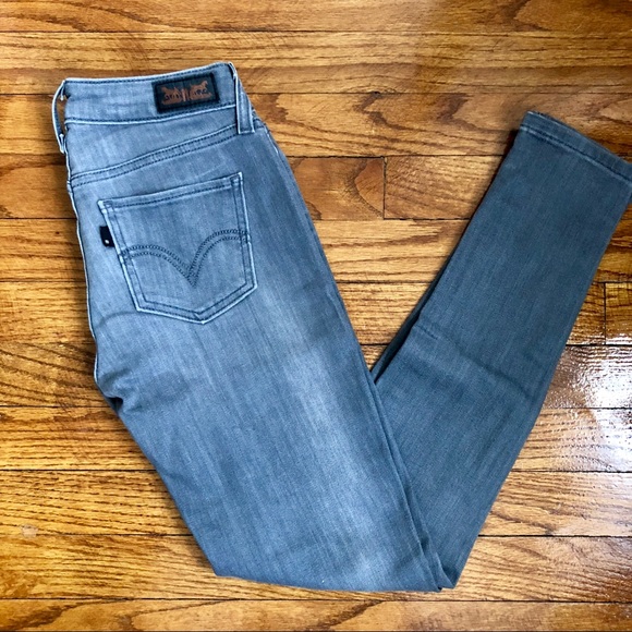 Levi pants - Picture 3 of 8